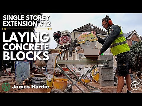 Laying Concrete Blocks! 💪 | Single Storey Extension #12