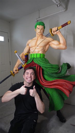 ⚔️ Zoro tamaño real hecho con impresión 3D!!! Una completa locura! 🤯 - ¿Así se lo imaginaba? Modelo: TanukiFigures https://cults3d.com/:3249740 #impresion3d #onepiece #zoro #luffy #3dprinting
