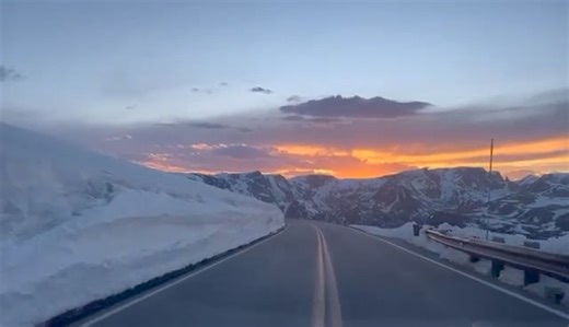 200K views · 3.3K reactions | Makai Ling shared this wonderful video of their scenic drive on the Beartooth. Wow! | The Beartooth Highway | Facebook