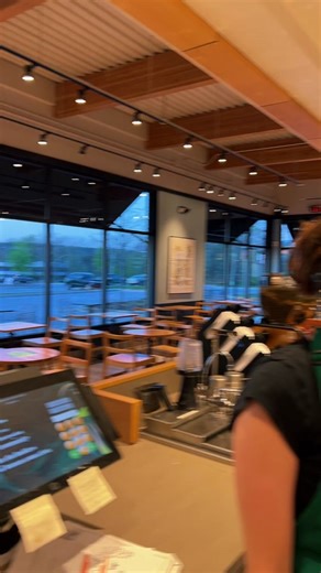 JoJo Siwa Starbucks Podcast Guest: Exes, Radmad, and More!