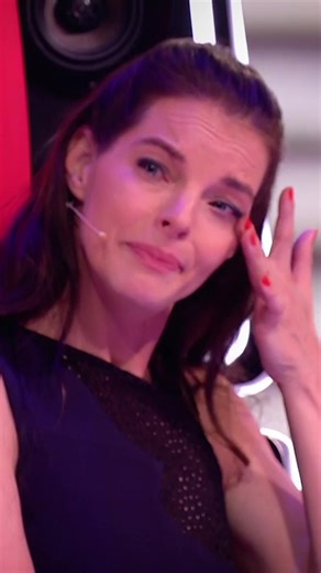 Giuliano's Performance Evokes Emotional Memories for Yvonne on The Voice of Germany