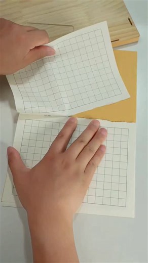 paper crafts creator on Instagram: "Mini Paper Ferris Wheel Step-by-Step #papercraft #ferriswheel #minicraft #diyproject #creativecraft #handmadefun #kidsdiy #paperart #craftideas #funactivity"