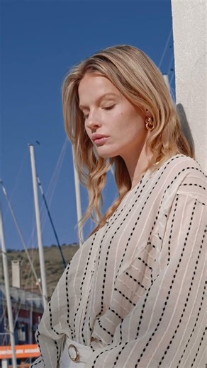 Modern stil, gücünü fazlalıklardan değil, bilinçli sadelikten alır. #jimmykey #spring #ootd