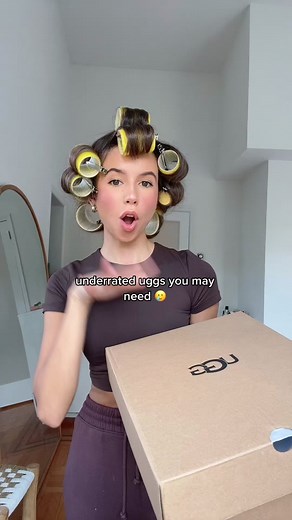 they are sooo cute 🫢 #uggs #newuggs #falltrends #fallstyle