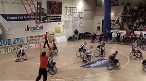 3.3K views · 10K reactions | Matt Scott is the Stephen Curry of WHEELCHAIR BASKETBALL! | Whistle Sports | Facebook