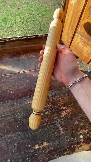 Cómo hacer un palo de amasar de 40 cm con madera reciclada