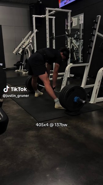 Time for a hard bulk #powerlifter #powerlifting #powerbuilder #deadlift #weightlifting