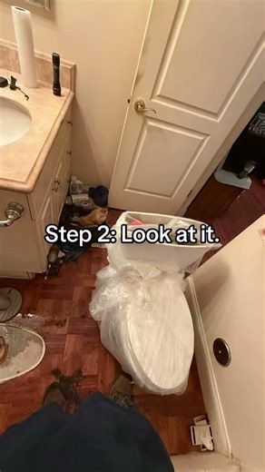 HOW TO INSTALL A TOILET STEP BY STEP #plumbing #trades #plumbinglife #fypシ #familyownedbusiness