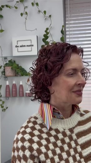 Here is a tricky formula breakdown for anyone who struggles with red hair formulations on grey hair! There is an entire section on red hair formulations inside the colorist blueprint which opens on March 7th. Comment “REDS” if you want info or to be notified when the doors open. I hope this resonates with you and if you have any questions put them below! #haireducation #formualbreakdown #thecoloristblueprint #haircolor #redhair #redhairdontcare