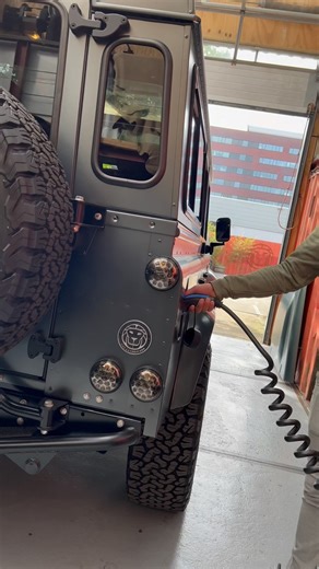 The ultimate blend of tradition and innovation: our custom-built electric Defender Panterra. Melding classic design with cutting-edge technology, this beast is ready to conquer both the trails and the streets. Driven by passion, inspired by adventure! #TheLandrovers #Panterra #EV #ElectricDefender #CustomBuild #InnovationMeetsTradition #LandRover #Defender | The-Landrovers