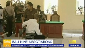 The wife of one of the Bali Nine members has pleaded for his release, as the government negotiates to transfer the five remaining members back to Australia. #9News | 9 News