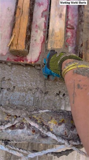 🏗️🧱 Manual Concrete Leveling and Board Shuttering in High-Rise Construction