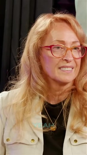 When the body is mineral-deficient, no amount of supplements can replace the foundation. True nourishment doesn’t add complexity, it restores simplicity. Sometimes the most powerful shift is clearing the cabinet and returning to what sustains life itself 💧 🙏 Clip from my conversation on the @officialbrotherlylovepod