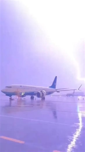 Where Thunder Strikes, Chaos Unleashed! | Part-107 #LightningStrikes #NaturePower #Tornado #NewYork