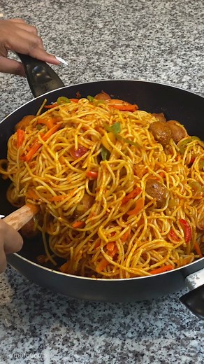 Delicious Spaghetti and Meatballs Recipe to Satisfy Your Cravings