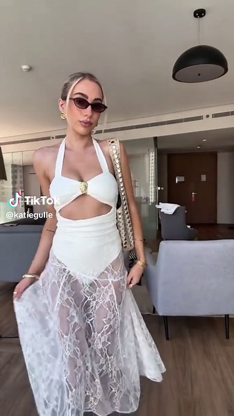 Beach Club Outfit Ideas for a Stylish Summer