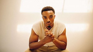Jonathan McReynolds "Red & Green" Lyric Video - TCB -