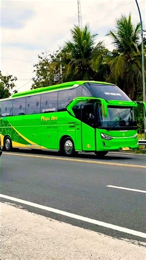 BUS BESAR PUSPA JAYA WARNA FULL HIJAU MESIN MERCEDES BENZ NGEBUT #shorts #trending #viral