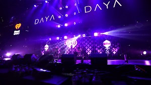 #tbt to Jingle Ball 2016 ❤️✨🎈 had suchh a blast on this run !! thx again to iHeartRadio for having meee and to David Randolph Justin Illig for capturing some of the magic 🤗🤗 | Daya