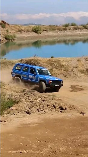 V8 swapped Cherokee XJ