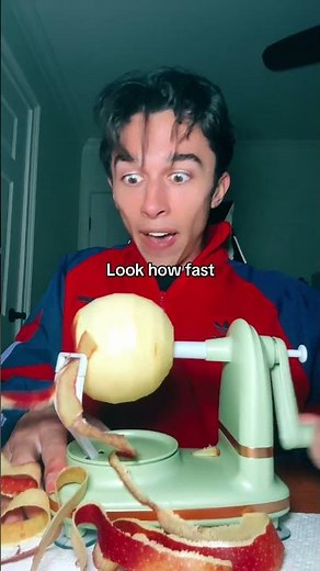 I Tried An Apple PEELER.. 🍎😭 #relatablestories #comedy #funnymemes