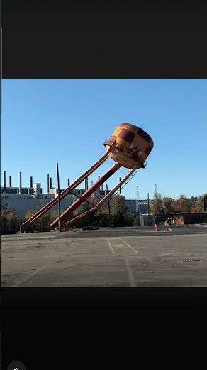 Trenton mercer water tower collapse (but red and white)