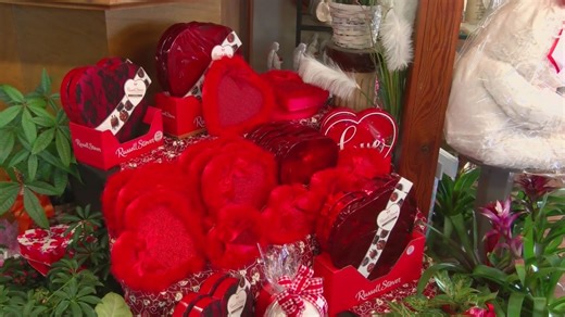 Arkansas flower shops, unconventional wedding venues prep for Valentine’s Day