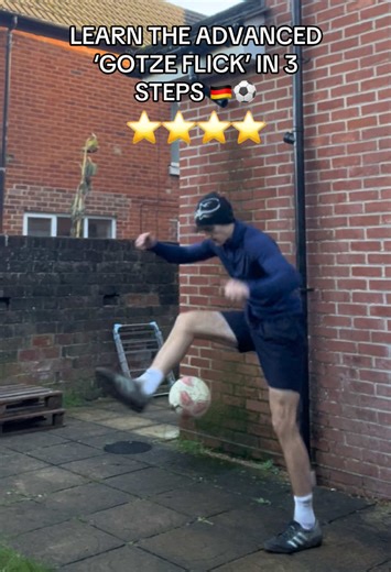 Learn the ‘GOTZE FLICK’ in 3 simple steps 🇩🇪⚽️. Save it for later and give it a try! Thanks for the inspo: @Jedidiah McCloud @ryan 🙏 #fyp #Gotze #gotzeflick #jogabonito #tutorial