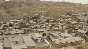 Ciudad de Máncora, Perú, casas y playa