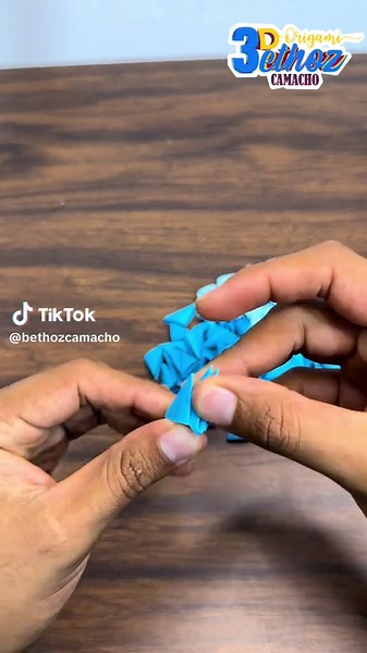 Stitch en Origami 3D: Tu Personaje Favorito