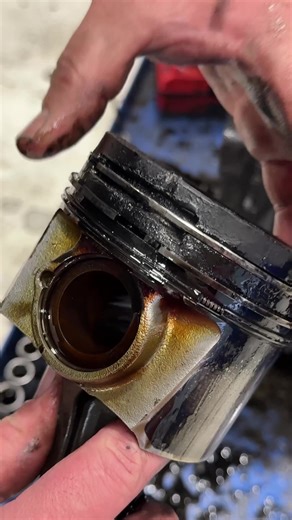 No way! A 6.4L Powerstroke…let’s find out what caused this engine to have major blow by, tons of black smoke, and ultimately end up at our shop #powerstroke #enginebuild #enginebuilding #autoshop #enginerepair