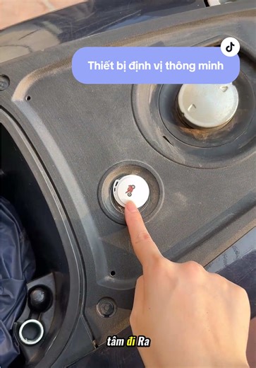 Thiết bị định vị thông minh cho xe máy