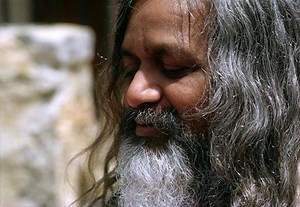 Mantras can seem like a mysterious thing, but they’re really quite simple! In this video Maharishi explains the use of a mantra in practicing the Transcendental Meditation technique, including why it is important that it be a meaningless sound. Connect with a TM teacher near you at learntm.org/2DRWsv3 | Transcendental Meditation