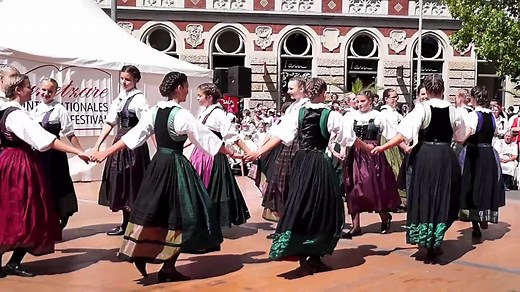 Kettentanz - German Folk Dance 德国民族舞蹈 德国文化 德语学习 德国人 德意志