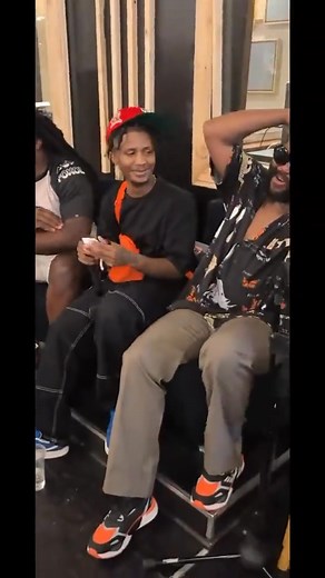 Sjava genuinely love eMtee 🫂♥️♥️♥️🏧 #EmteeRecords #atmlyrics #HustleGang | ATM_Lyrics