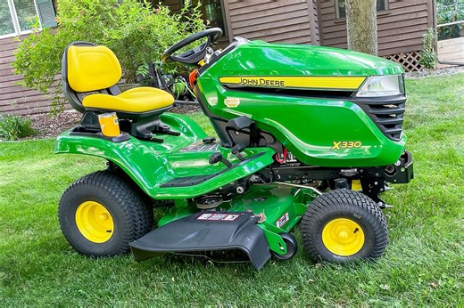 Our turf expert tested the John Deere riding lawn tractor—here’s our verdict
