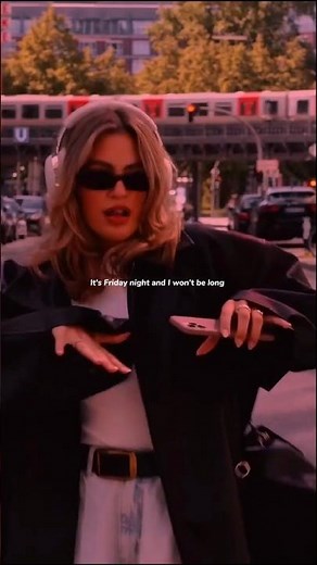 Cheap thrills - Sia (Lyrics) | "Come on, come on turn the radio on" | #sia #cheapthrills