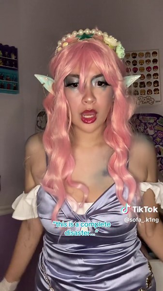 and then she turned into a cat . . . #ldshadowlady #ldshadowladycosplay #empiressmpcosplay #empiressmp #empiressmpseason1 #minecraftcosplay #cosplay #ldshadowladyempires #cos