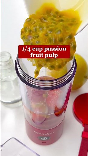 Strawberry Passion Cocktail BlendJet Recipe