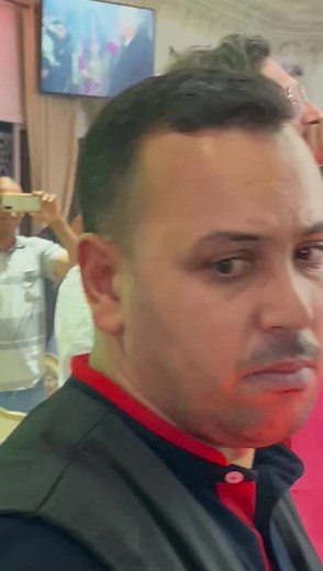 Vidéos de Cheb Simo Officiel (@chebsimoofficiel) avec son original - Cheb Simo Officiel