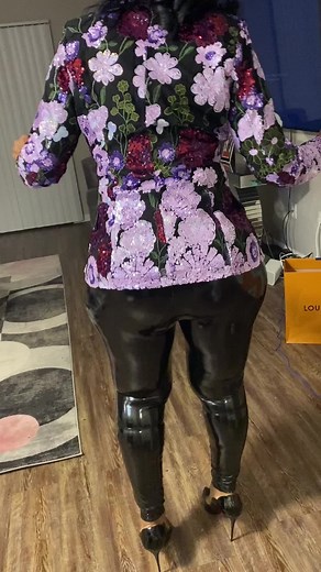 When your girl say get cute we going out. I look good! I couldn’t start my night without dancing !!!’ I’m look down admiring them bad ass shoes 🔥🔥😘🔥#FashionGuru #doingme #fashionlover #brownbeauty #fyp #classy #gorgeous #agingbackwards #highvaluewoman