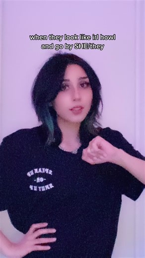 Exploring Howl's Moving Castle Cosplay - Transformation into IRL Howl