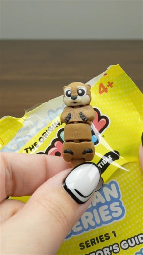 Make Ocean Wigglitz pins for Zorg’s Turtle backpack with me! ZB Designs & @mooseenterprise