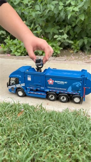 Wait for it... Garbage Truck Fails & Toys! 😱💥