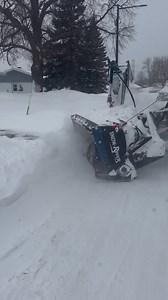 ➡️ le Better 175 🍃 bidirectionnel pour le déneigement résidentiel sans tracas. #deneigement #tracteur #neige | Better Canada
