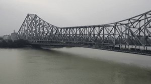Aerial View Architectural Landmark Howrah Bridge Stock Footage Video (100% Royalty-free) 1108782253 | Shutterstock