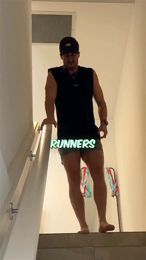 ACHILLES TENDINOPATHY — What actually drives change 👇 If your Achilles keeps flaring up and you’ve tried all the tips, tools and endless calf variations without progress… this is the bit most people miss. It’s not about doing more exercises. It’s about applying the right type of LOAD. A recent research paper with 17 of the world’s leading Achilles experts broke down what actually matters when prescribing rehab. here’s the essentials in simplistic terms: MID PORTION ACHILLES 🔹 Load is king You 