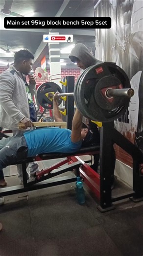 block bench press workout #motivation #fitness #gymworkout #gymmotiuationoideo #exercisemotivation #