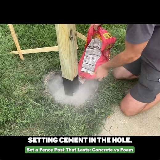Post Level - https://geni.us/QLA5 Post WaterProof Sleeve - https://geni.us/iA7uoyJ Flex Seal- https://geni.us/LZ6pN Sika Post Expansion Foam - https://geni.us/YI4sLCL I set a 4×4 the right way—depth, gravel base, bracing, and fast-setting concrete—then pressure-tested a trendy alternative: expandable foam. I also tested the “pour water on top” method with Quikrete to see if moisture really reaches the bottom of a ~26" hole (spoiler: not fully). Plus, the most common failure point is right at gra