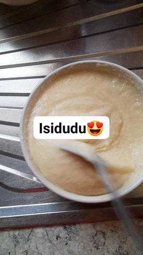 Maize meal porridge #cookingtime #breakfast #Isidudu #home | Asiphe Prominent Bigeyes